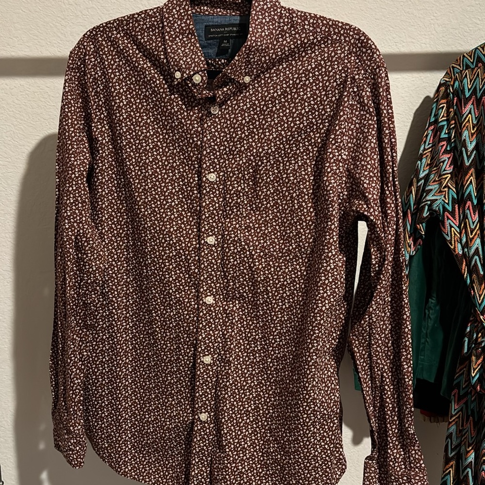 Brown flowered long sleeves shirt
